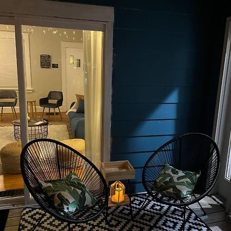 Cozy Riverfront Bungalow With Stunning Views コビントン エクステリア 写真